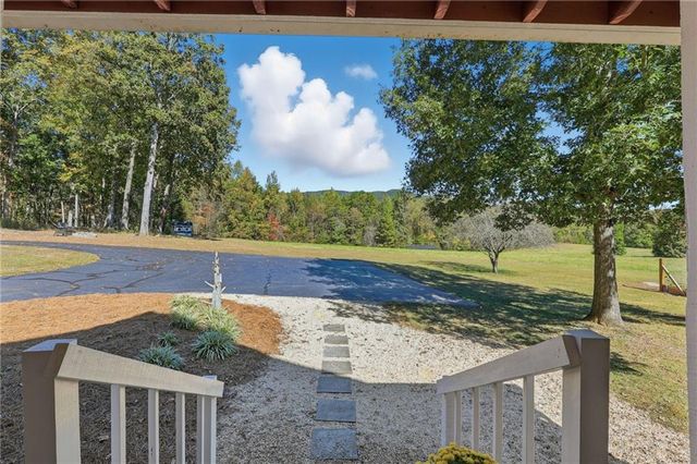6752 Shoal Creek Road, Clermont, GA 30527