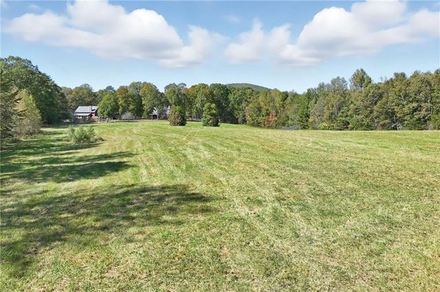 6752 Shoal Creek Road, Clermont, GA 30527