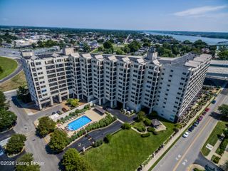 1 Riverpointe Plaza 515, Jeffersonville, IN 47130