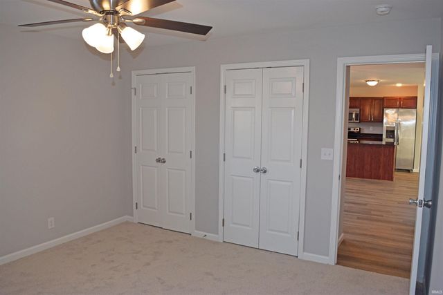 1852 Sandal Way, Newburgh, IN 47630