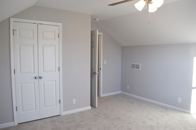 1852 Sandal Way, Newburgh, IN 47630