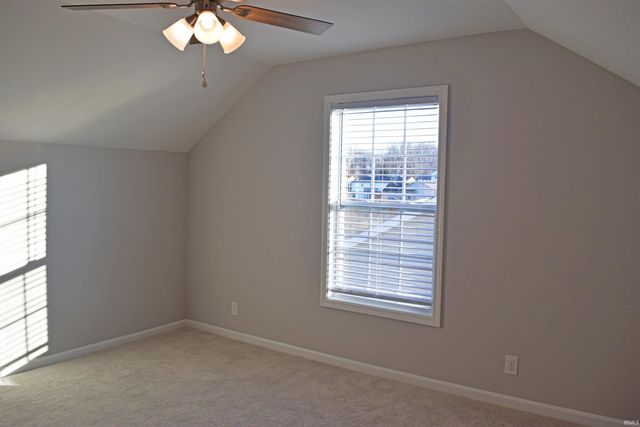 1852 Sandal Way, Newburgh, IN 47630