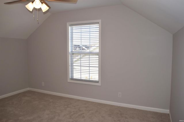 1852 Sandal Way, Newburgh, IN 47630