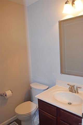 1852 Sandal Way, Newburgh, IN 47630