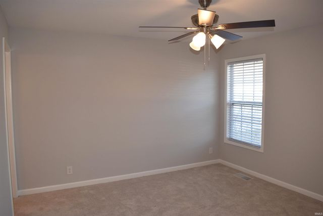 1852 Sandal Way, Newburgh, IN 47630