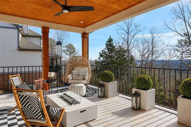 7410 Crestline Drive, Dawsonville, GA 30534