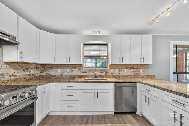 10045 Longview Drive, Foley, AL 36535