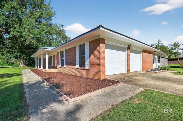 10045 Longview Drive, Foley, AL 36535