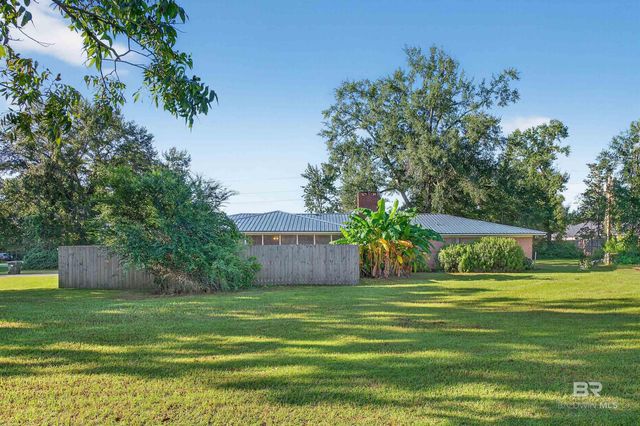 10045 Longview Drive, Foley, AL 36535