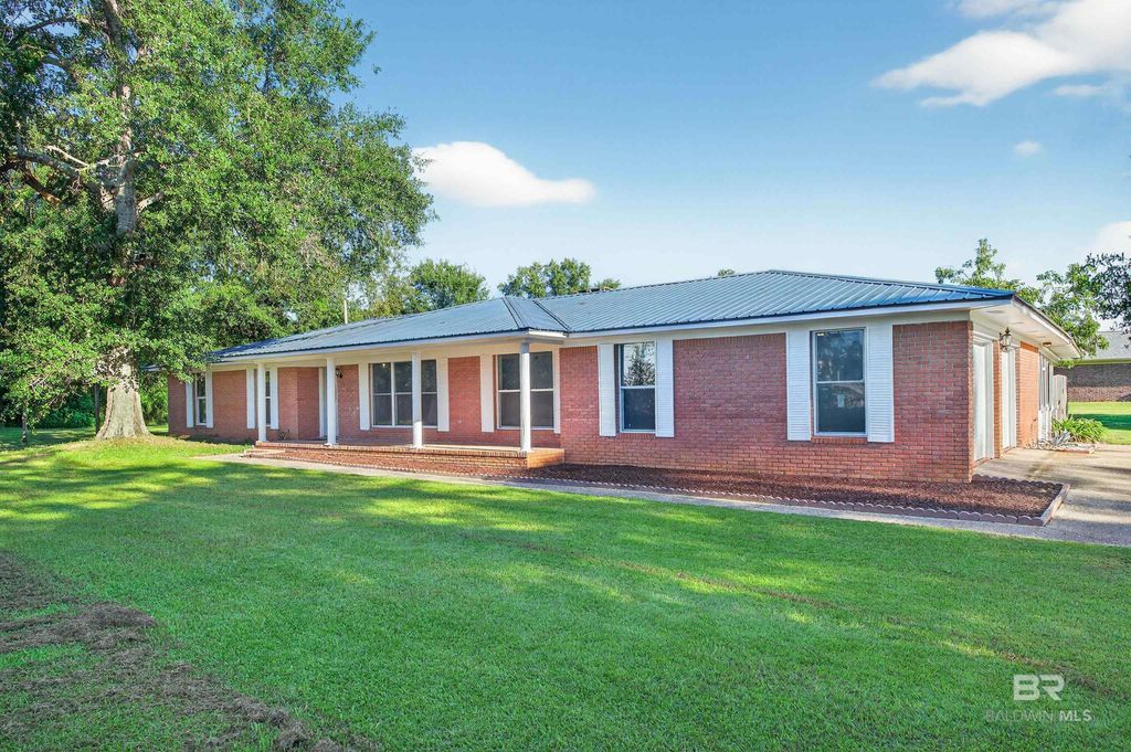 10045 Longview Drive, Foley, AL 36535