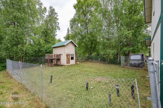 12259 W King Arthur Drive, & 12424 Looking Glass, Houston, AK 99694