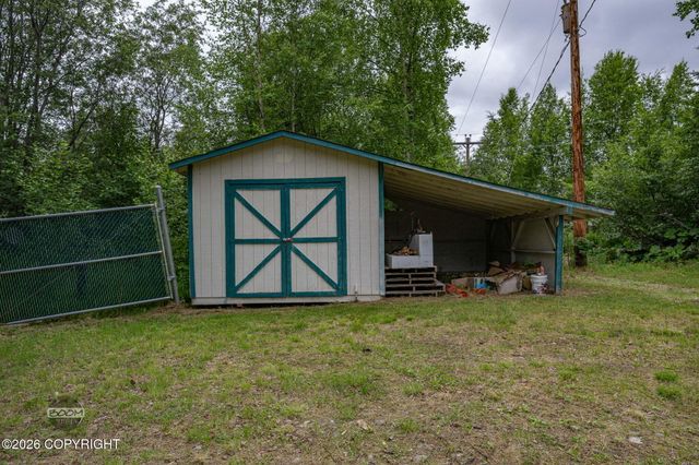 12259 W King Arthur Drive, & 12424 Looking Glass, Houston, AK 99694