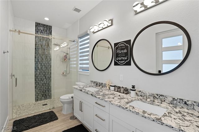 5015 Pelican BLVD, Cape Coral, FL 33914