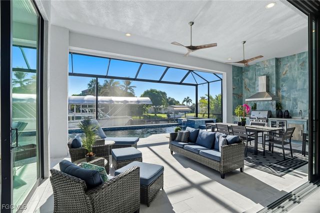 5015 Pelican BLVD, Cape Coral, FL 33914