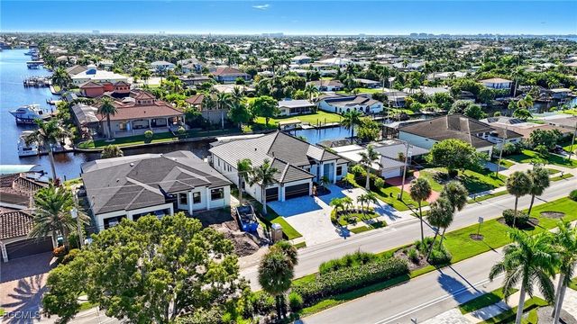 5015 Pelican BLVD, Cape Coral, FL 33914