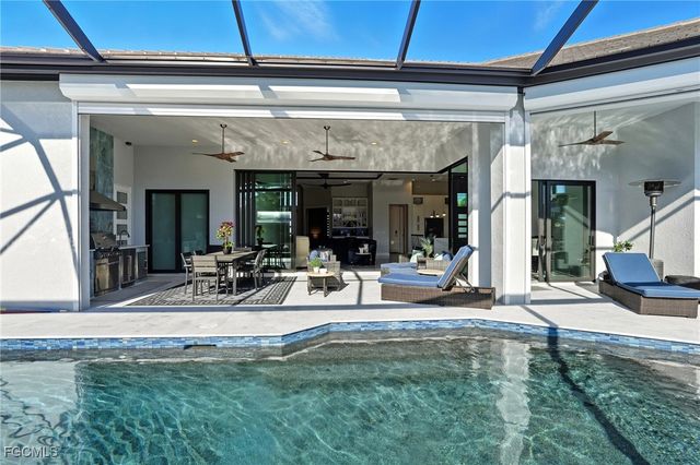 5015 Pelican BLVD, Cape Coral, FL 33914