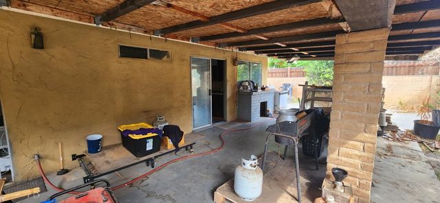 5160 E Balch Avenue, Fresno, CA 93727