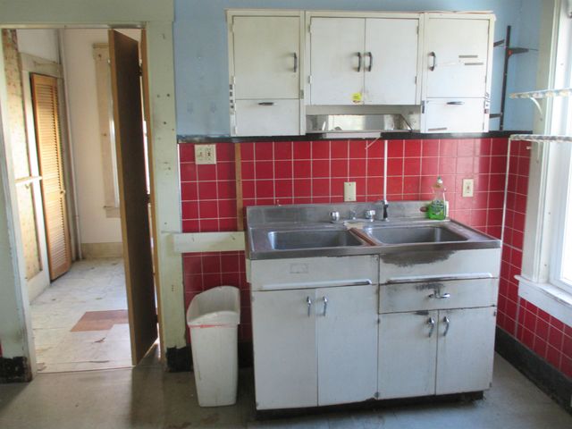 118 Charles Street, Rochester, NH 03867