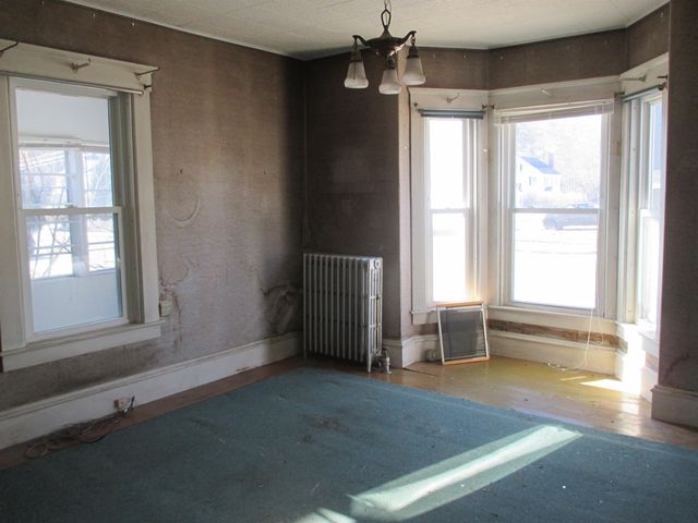 118 Charles Street, Rochester, NH 03867