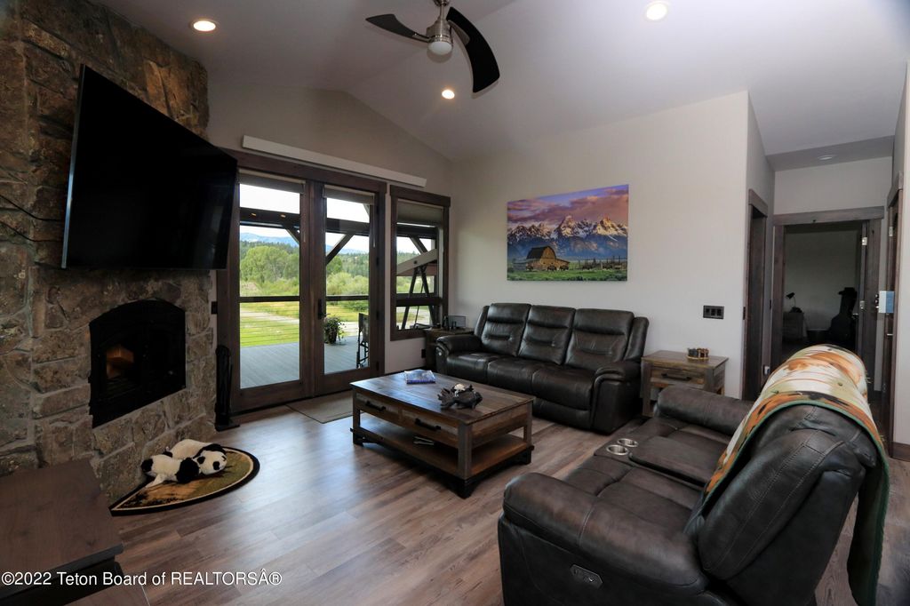 227 MCNEEL POWER PLANT Road, Alpine, WY 83128 photo 16