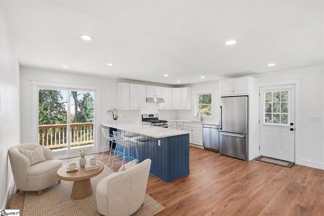200 Worley Road, Greenville, SC 29609