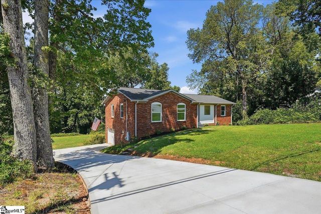 200 Worley Road, Greenville, SC 29609