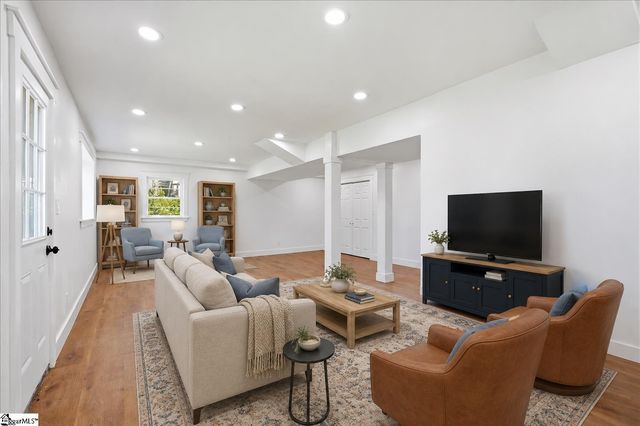 200 Worley Road, Greenville, SC 29609