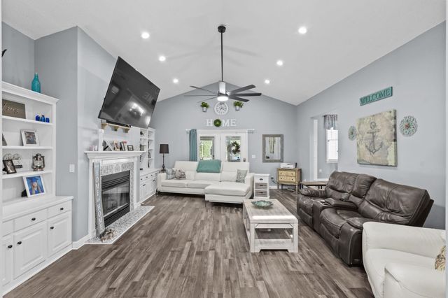 2232 Winburn Rd., Conway, SC 29527