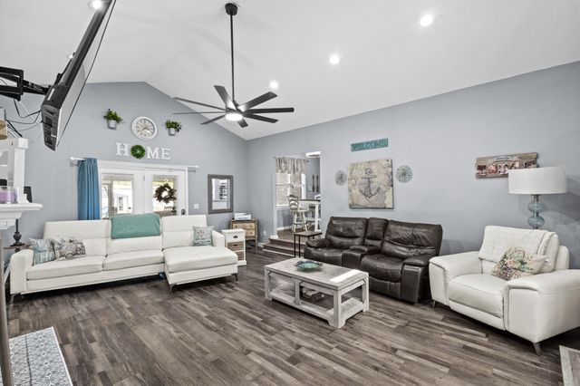 2232 Winburn Rd., Conway, SC 29527