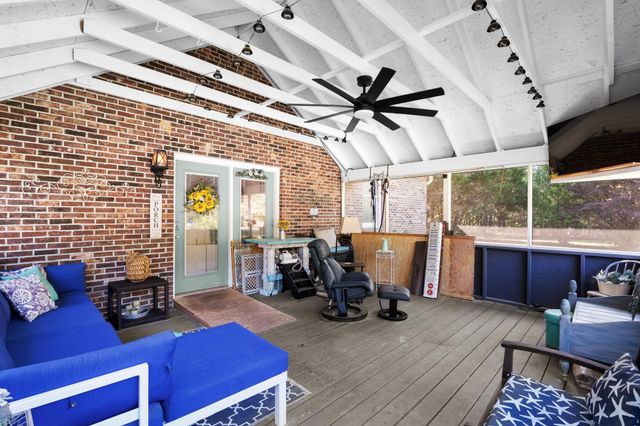 2232 Winburn Rd., Conway, SC 29527
