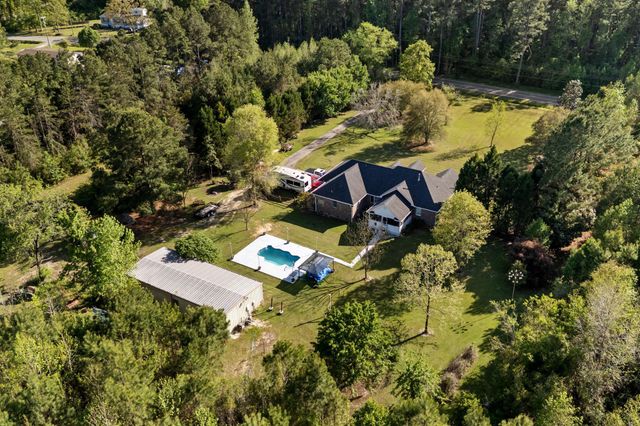 2232 Winburn Rd., Conway, SC 29527
