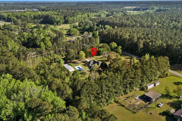 2232 Winburn Rd., Conway, SC 29527