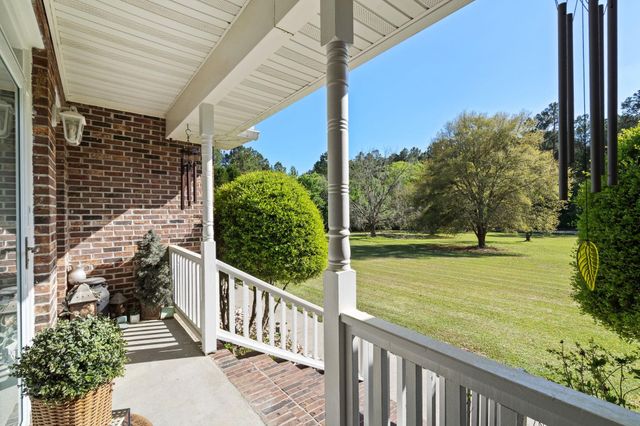 2232 Winburn Rd., Conway, SC 29527
