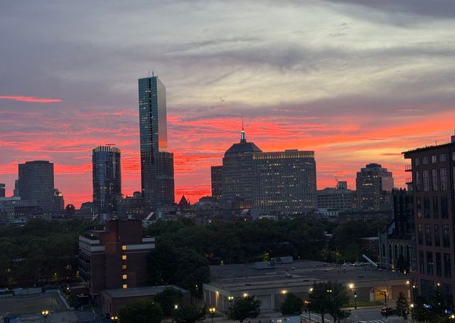 380 Harrison Ave 1011, Boston, MA 02118