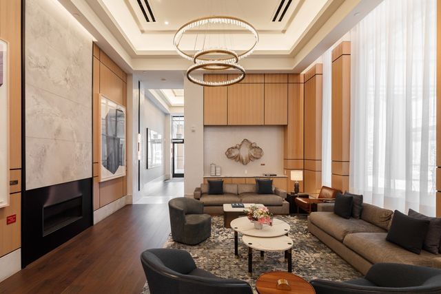 380 Harrison Ave 1011, Boston, MA 02118