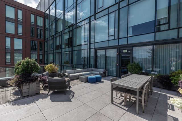 380 Harrison Ave 1011, Boston, MA 02118