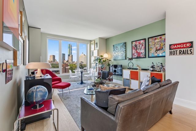 380 Harrison Ave 1011, Boston, MA 02118