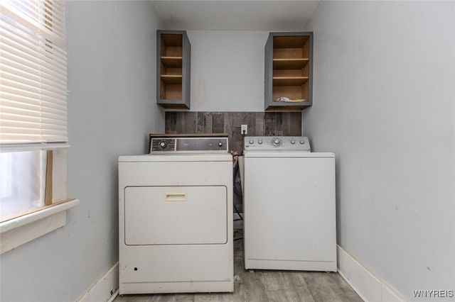 24 Hobart Street, Buffalo, NY 14206