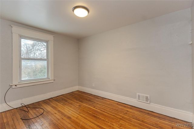 24 Hobart Street, Buffalo, NY 14206