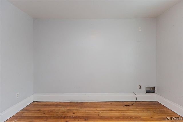 24 Hobart Street, Buffalo, NY 14206