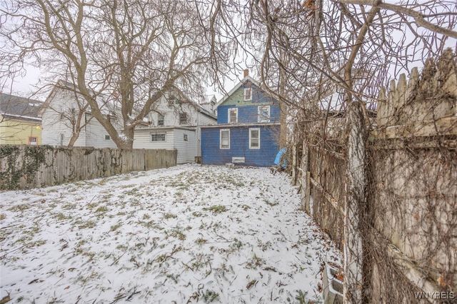 24 Hobart Street, Buffalo, NY 14206