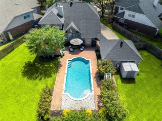103 Chatsworth Circle, Sugar Land, TX 77479
