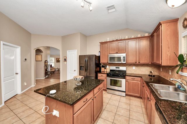 2507 Cypress Springs Court, Pearland, TX 77584
