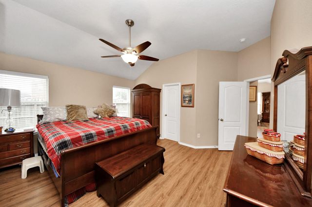 2507 Cypress Springs Court, Pearland, TX 77584