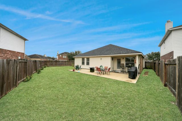 2507 Cypress Springs Court, Pearland, TX 77584