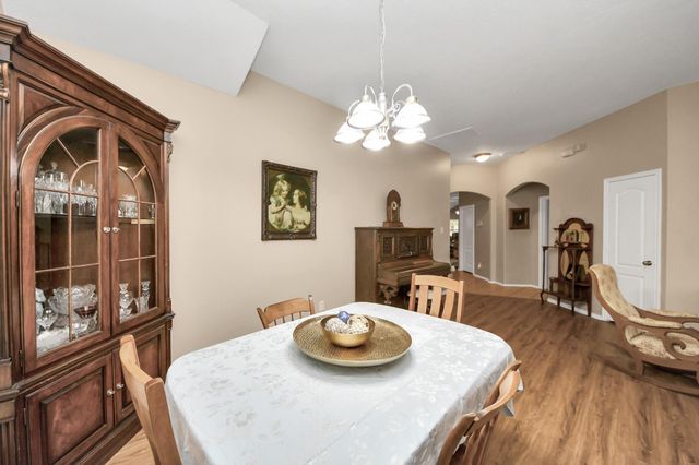 2507 Cypress Springs Court, Pearland, TX 77584