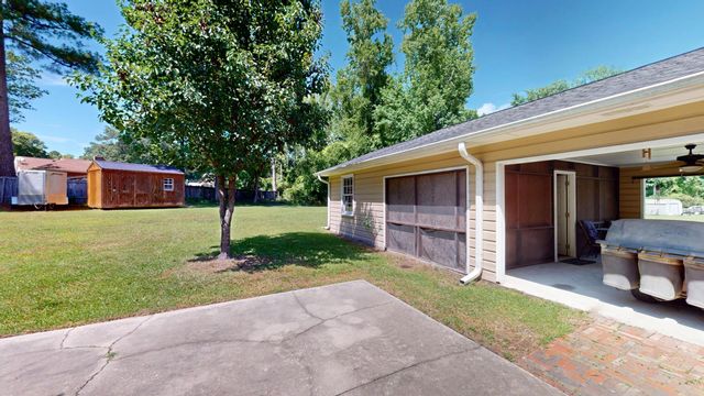 2129 Balmoral Court, Sumter, SC 29154