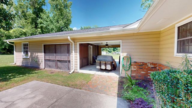 2129 Balmoral Court, Sumter, SC 29154