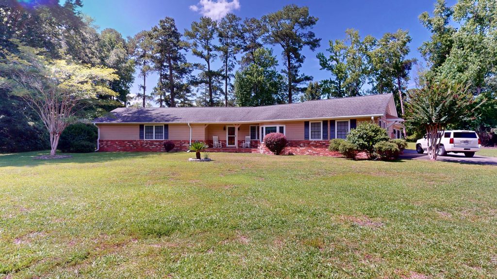 2129 Balmoral Court, Sumter, SC 29154