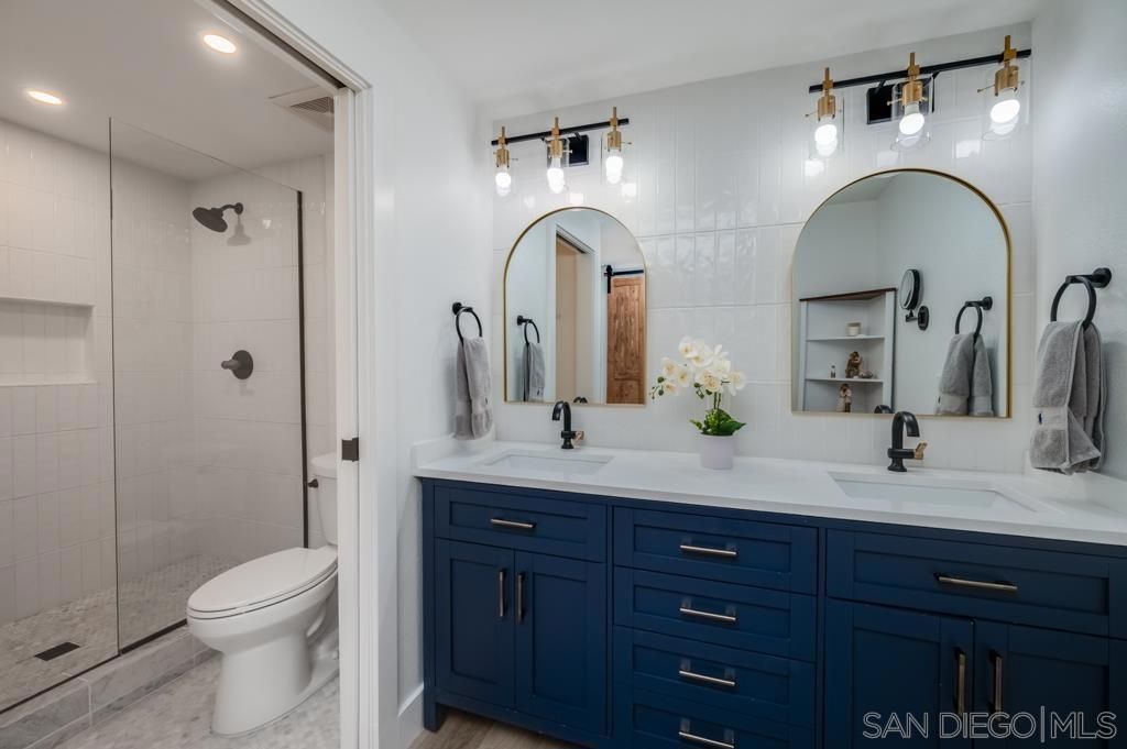 Image 34 of property listing at 7634 Flag Lake, San Diego, CA 92119